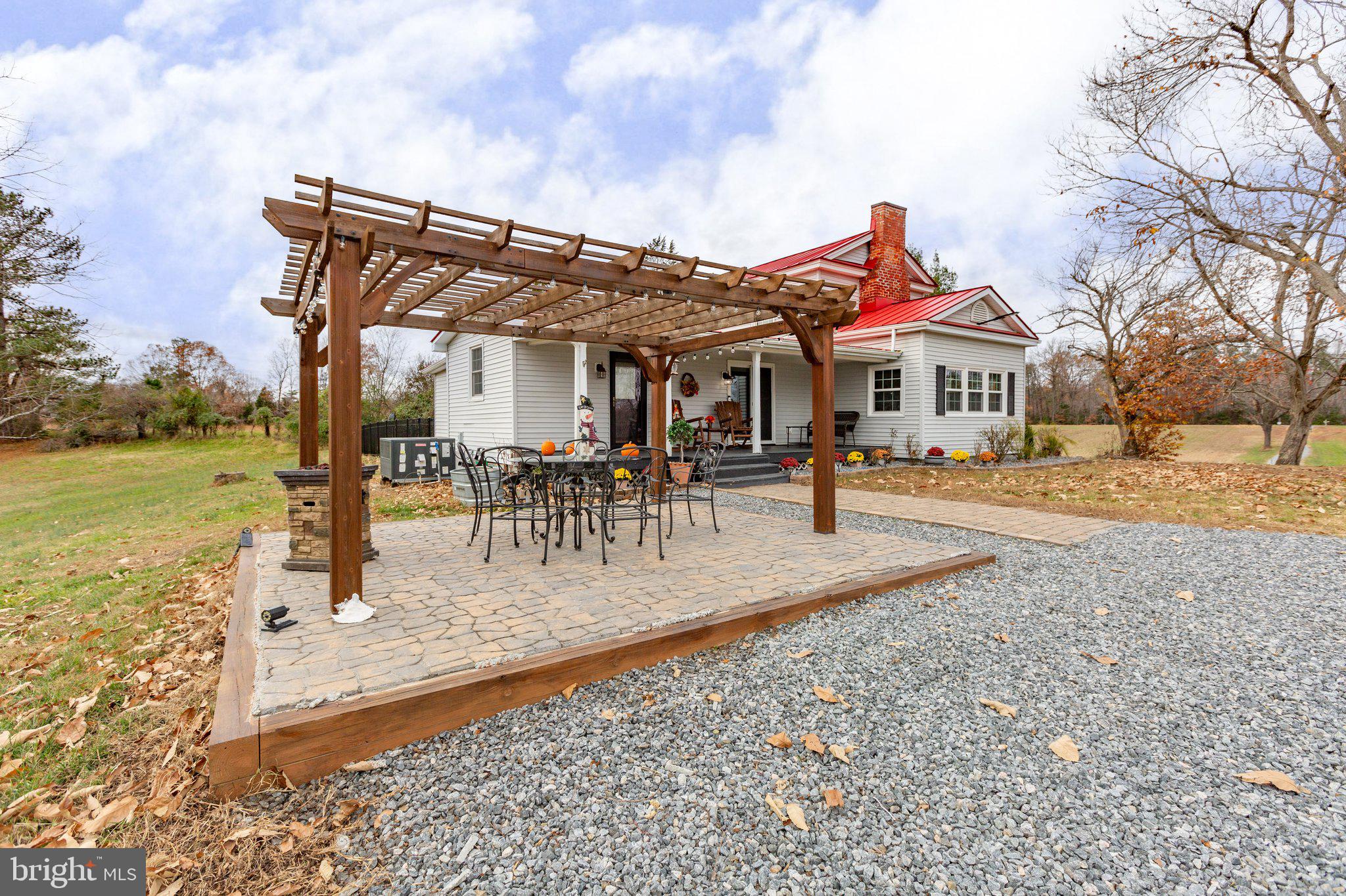 15411 Beverly Run Road Bowling Green, VA 22427 - Photo 6 of 59 Gallery Image 6
