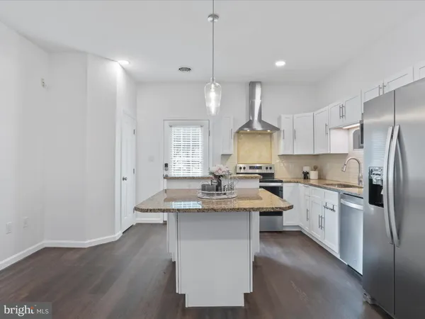 $1,199,000 | 9812 Pembroke Drive, Hagerstown, MD 21740