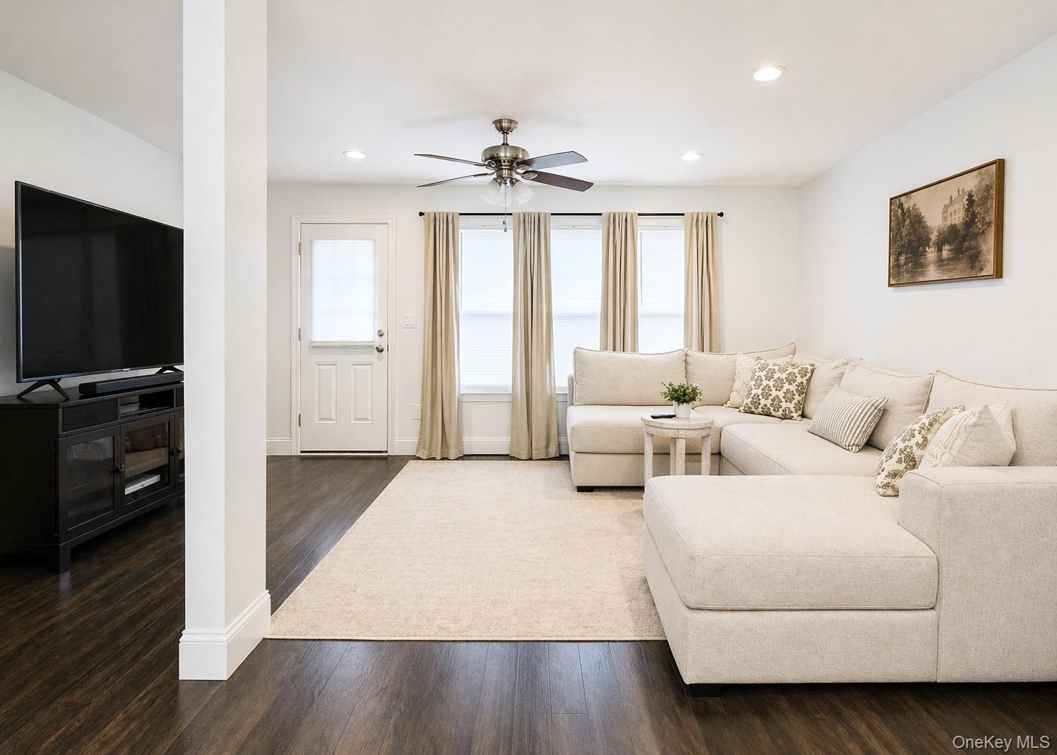 1016 Jefferson Avenue, Unit RIGHT Mamaroneck, NY 10543 - Photo 5 of 15