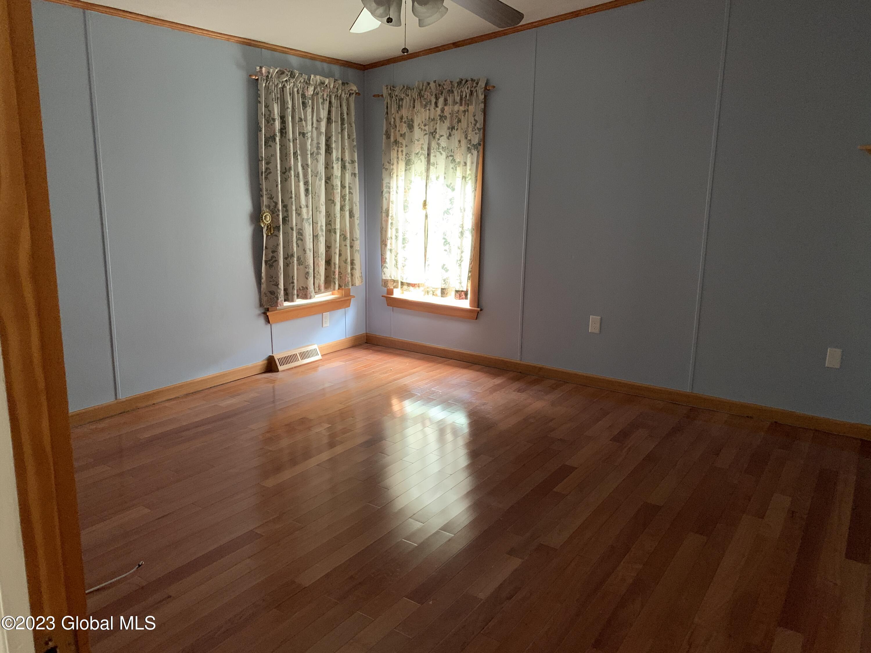 310 New Boston Road Hampton, NY 12837 - Photo 11 of 28 310 new boston mast bed 1