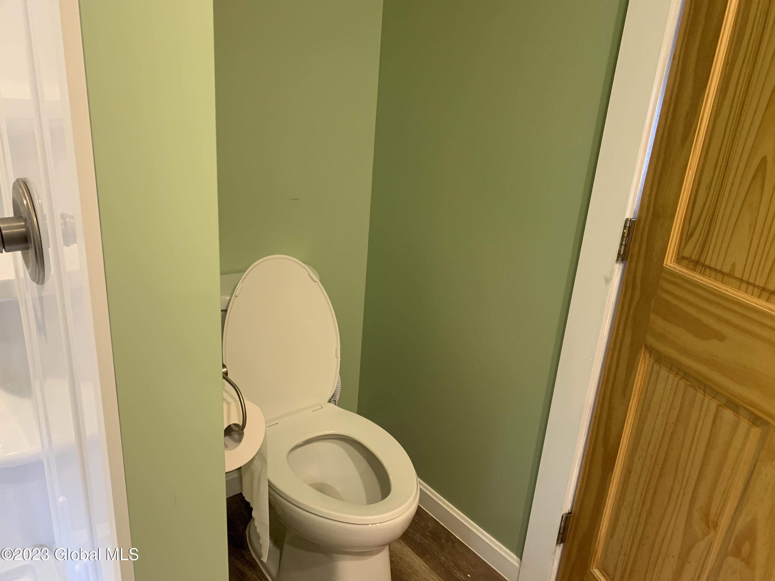 310 New Boston Road Hampton, NY 12837 - Photo 20 of 28 310 new boston bath 2