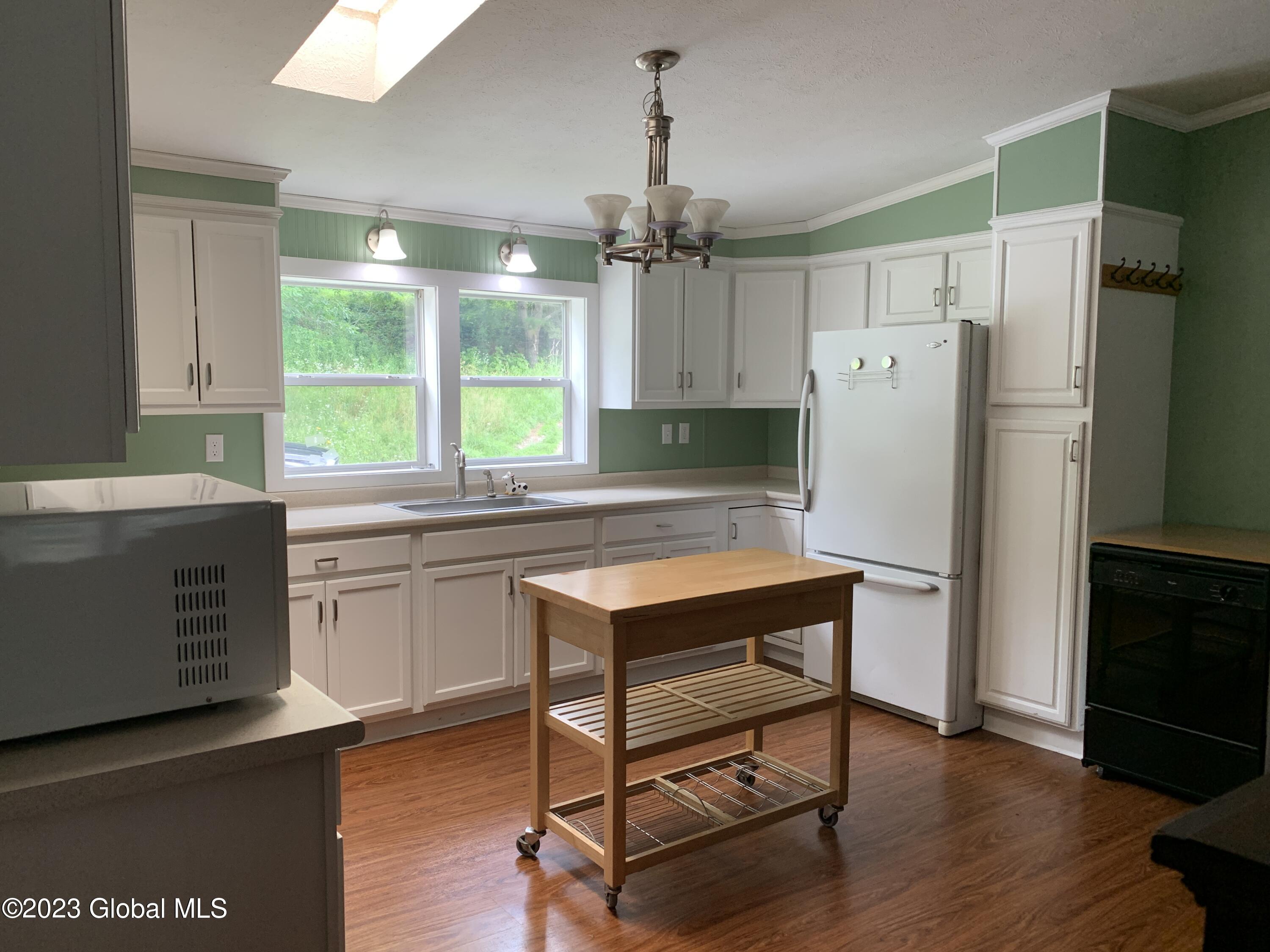 310 New Boston Road Hampton, NY 12837 - Photo 3 of 28 310 new boston kit 2