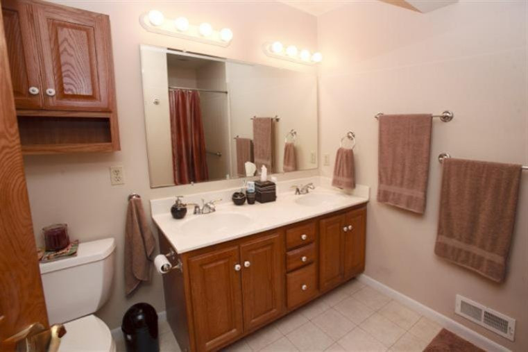 1011 Stafford Road Kalamazoo, MI 49006 - Photo 10 of 24 Additional Photo