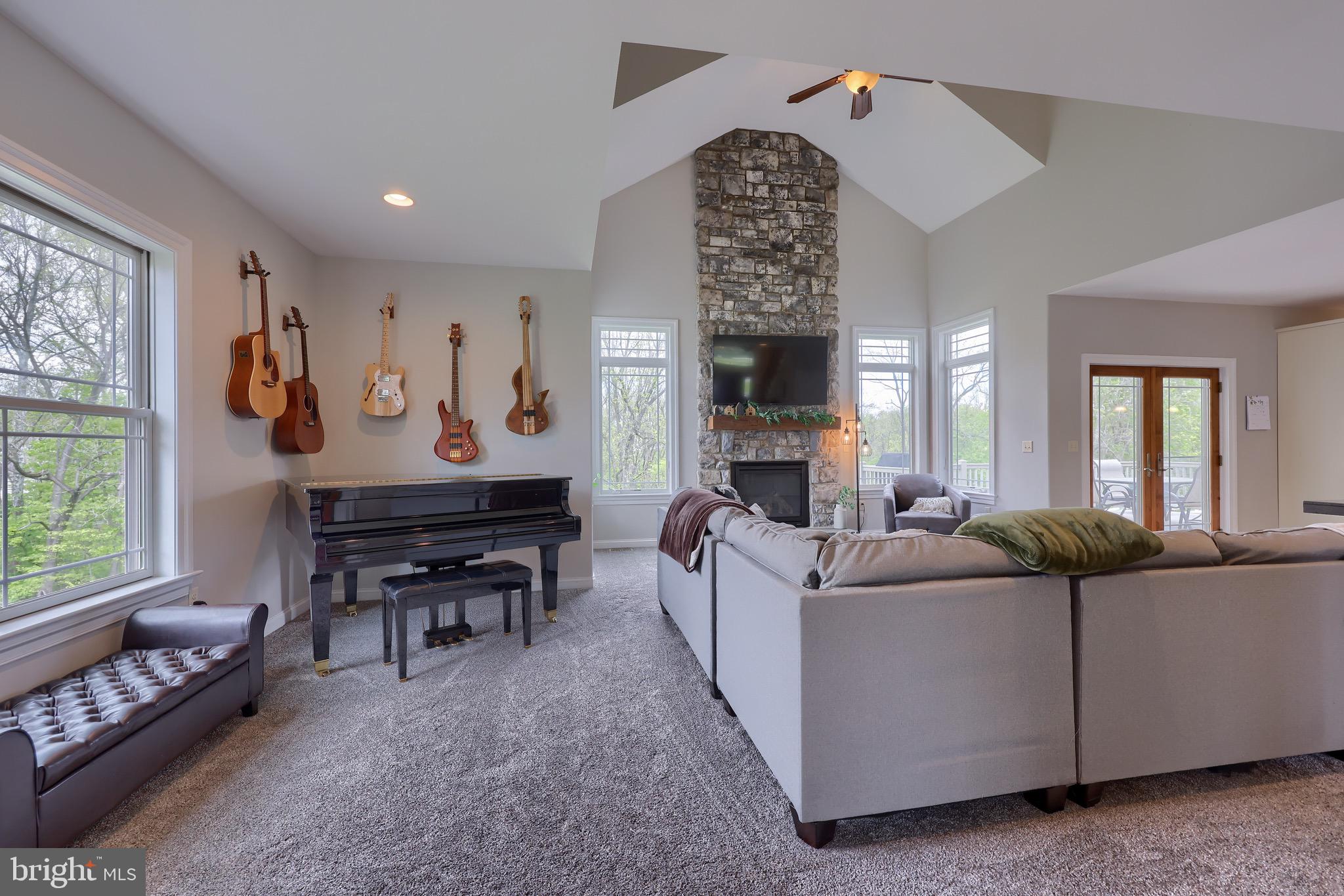 5 Snyder Hill Road Lititz, PA 17543 - Photo 17 of 87 Family Room