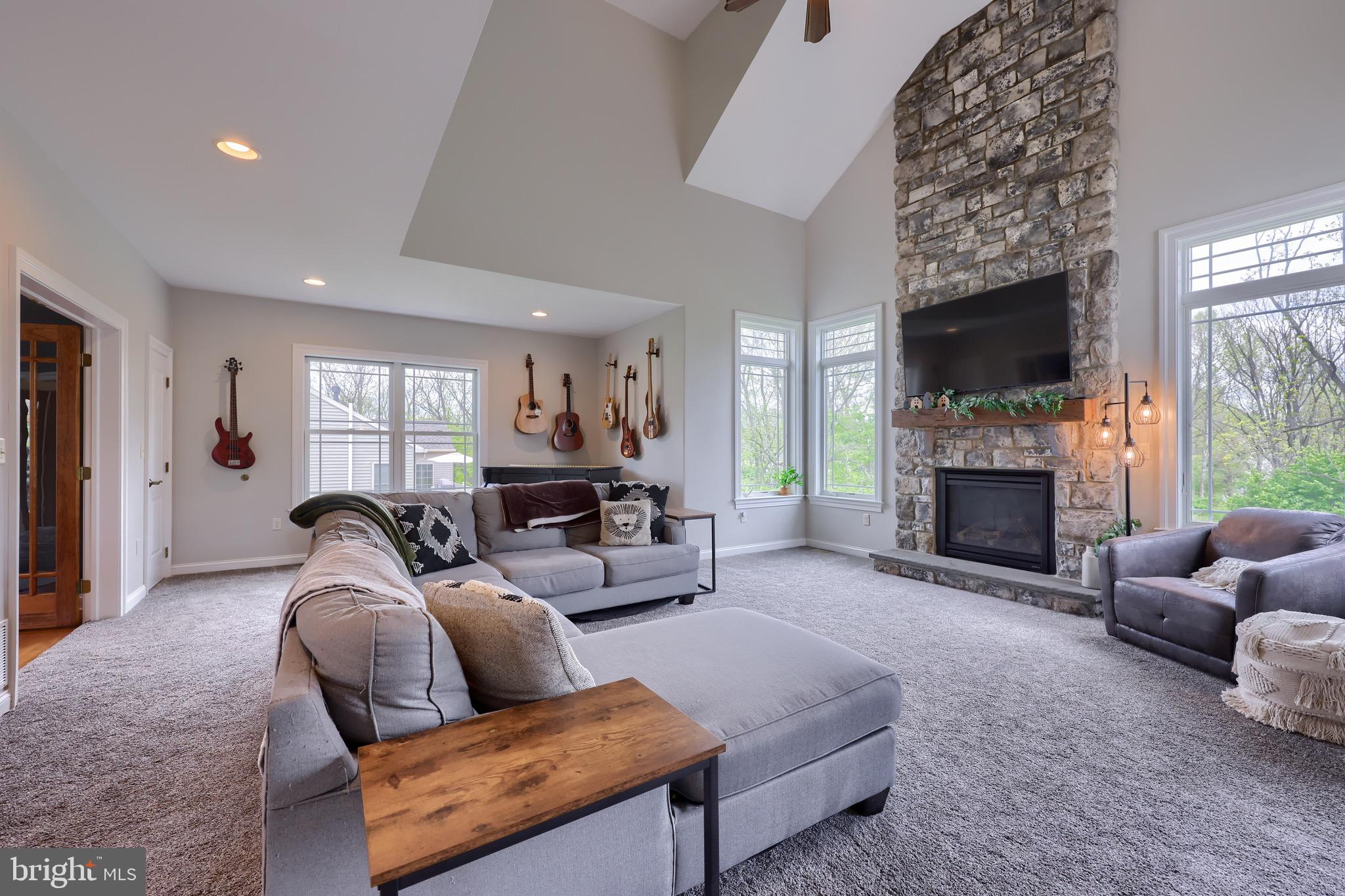 5 Snyder Hill Road Lititz, PA 17543 - Photo 20 of 87 Family Room