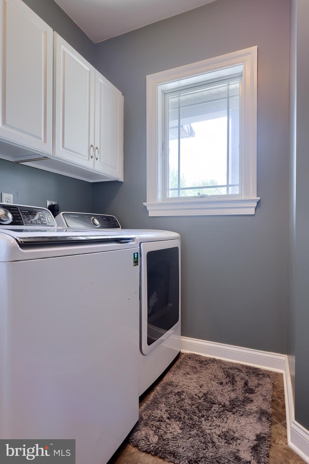 5 Snyder Hill Road Lititz, PA 17543 - Photo 39 of 87 Main Level Laundry