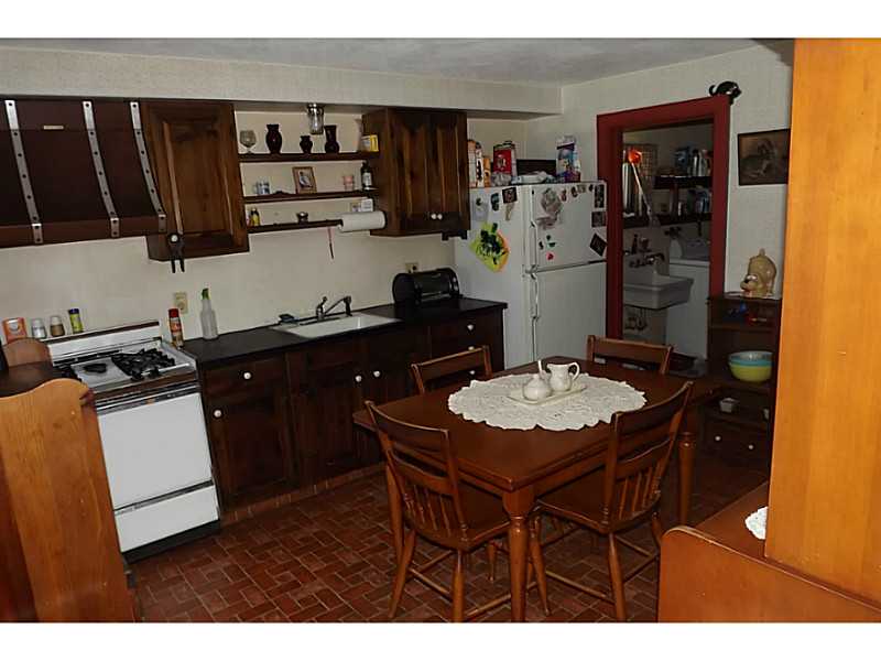 71 Whipple Road Glocester, RI 02814 - Photo 3 of 22 Kitchen.