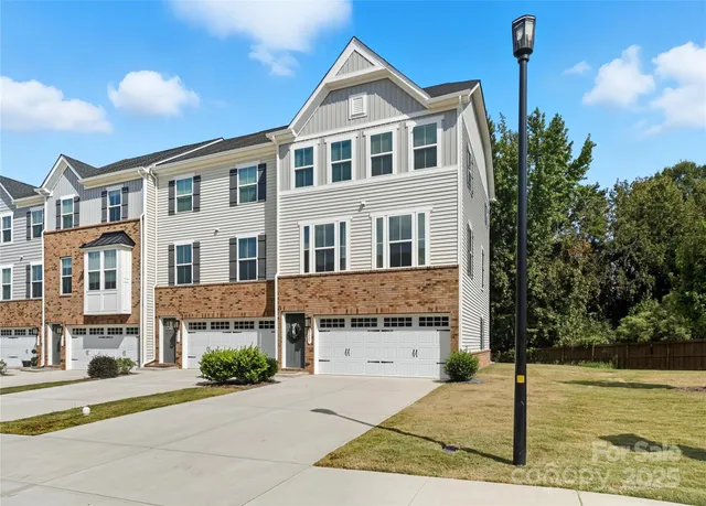 $414,000 | 2637 Grantham Place Drive, Fort Mill, SC 29715