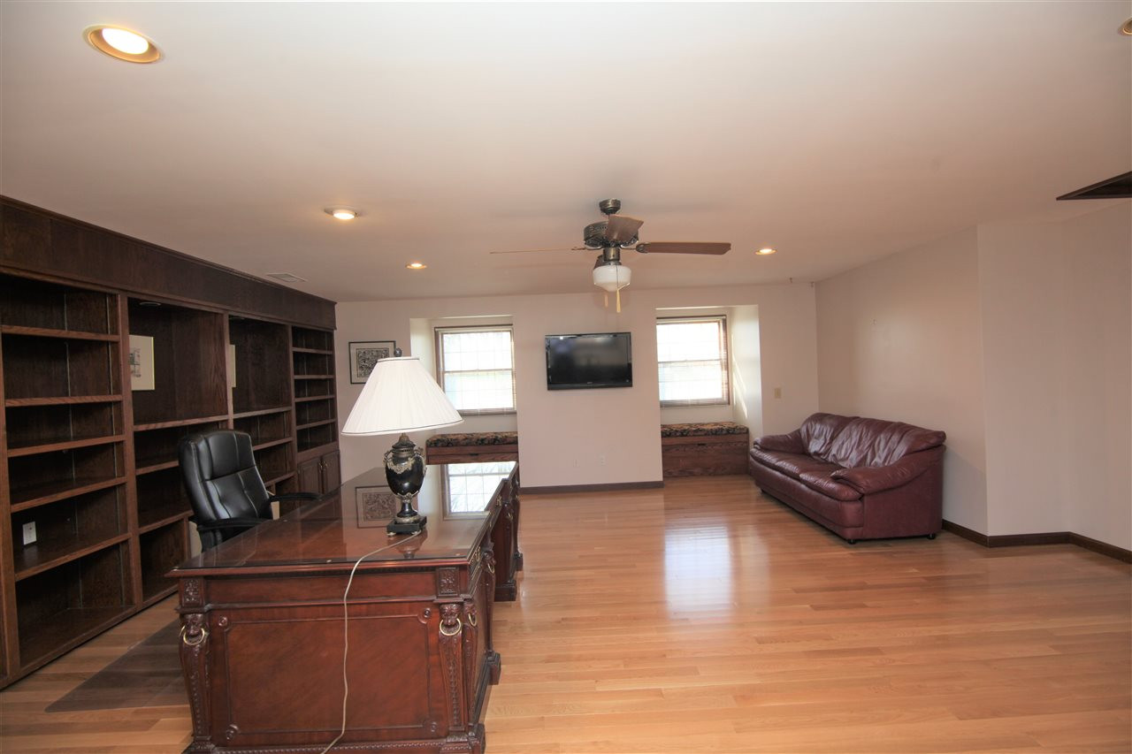2621 Shaker Road Lakeside Park, KY 41017 - Photo 32 of 49 Gallery Image 32