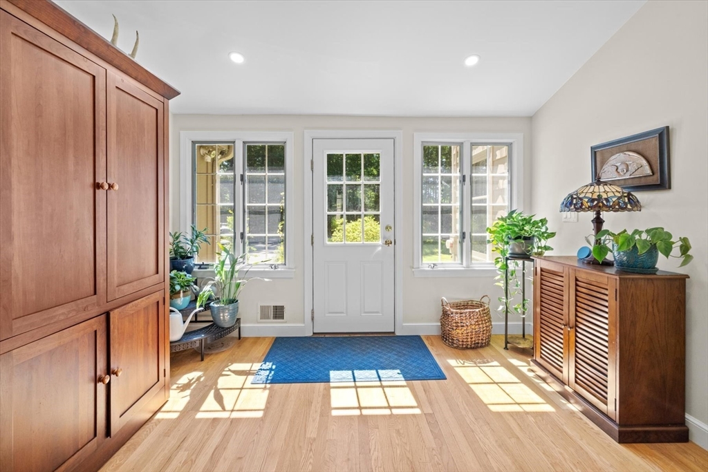 15 Willard Grant Road Sudbury, MA 01776 - Photo 21 of 40