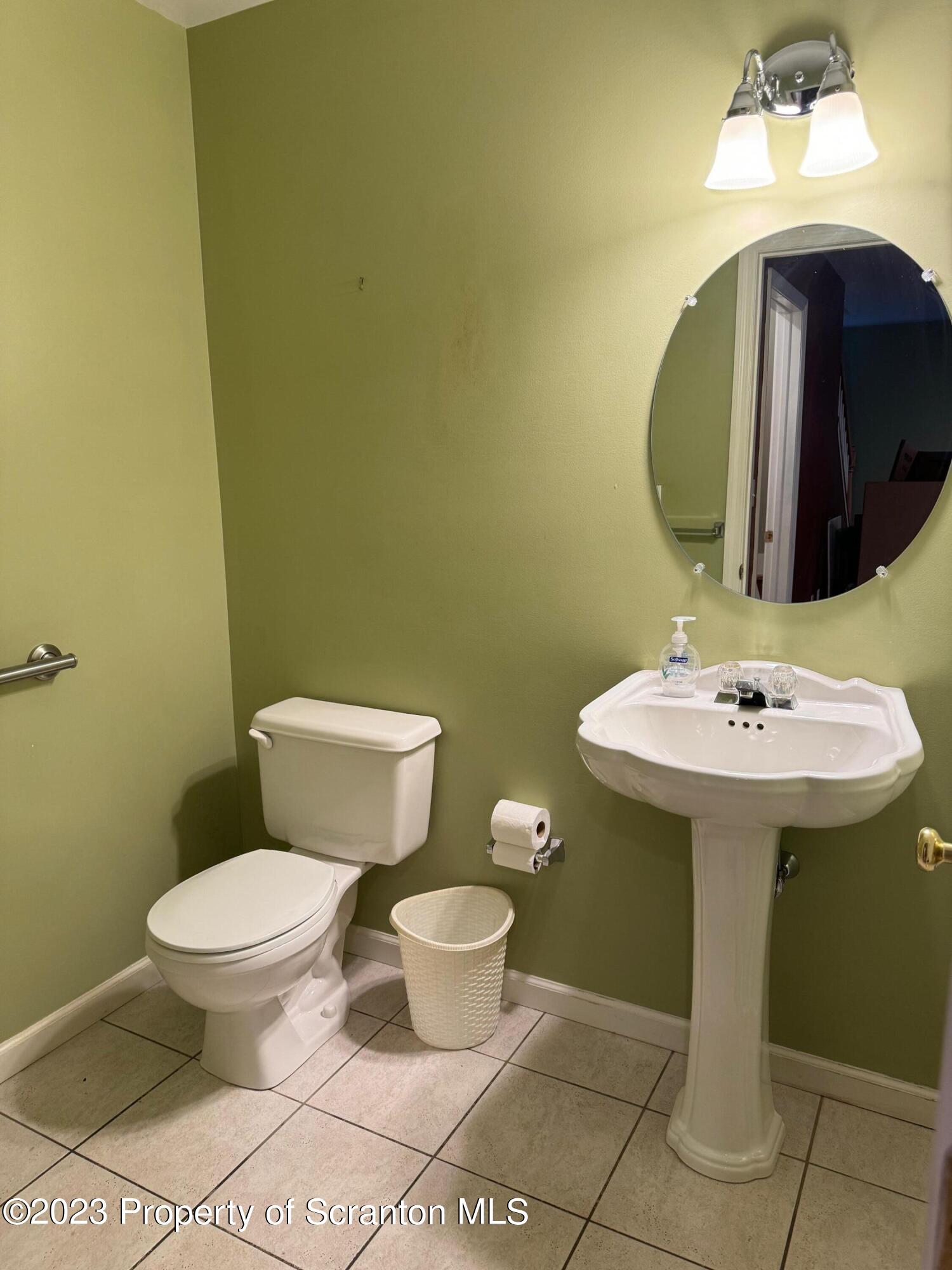 16 Waterford Road Clarks Summit, PA 18411 - Photo 7 of 14 Gallery Image 7