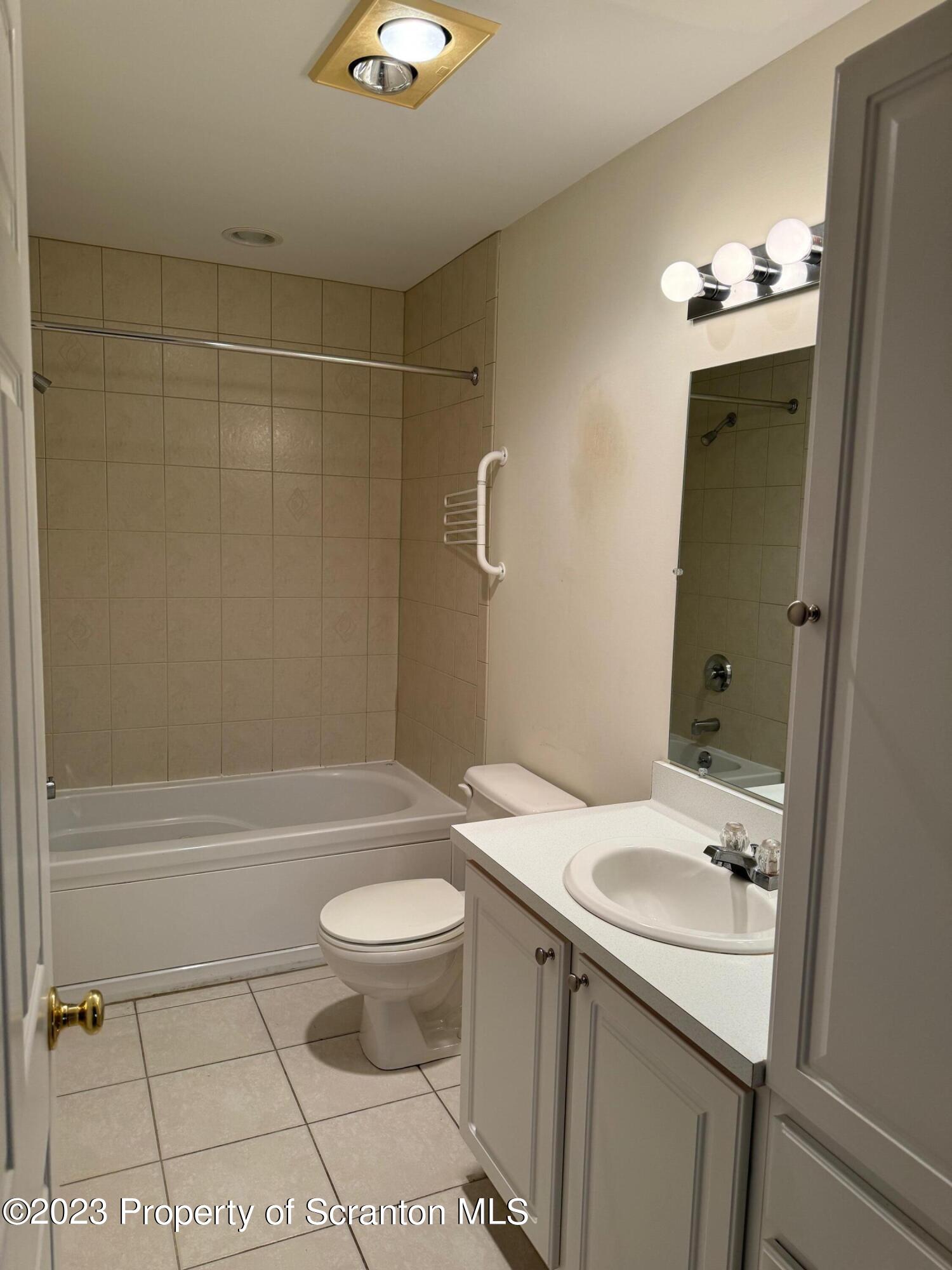 16 Waterford Road Clarks Summit, PA 18411 - Photo 10 of 14 Gallery Image 10