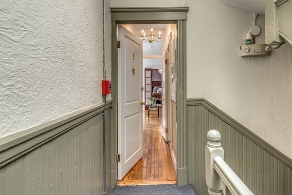 21 Temple Street, Unit 8 Boston, MA 02114 - Photo 3 of 14