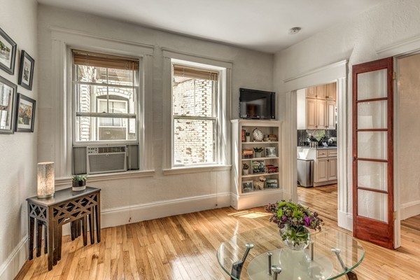 21 Temple Street, Unit 8 Boston, MA 02114 - Photo 6 of 14