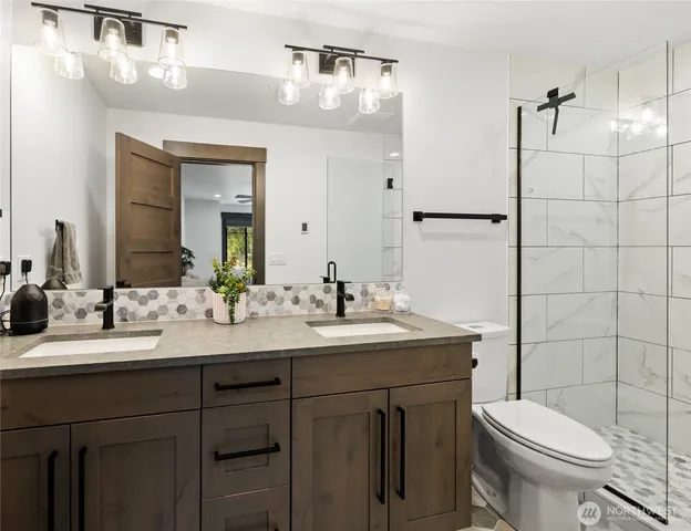 $2,425,000 | 70 Thimbleberry Court, Cle Elum, WA 98922