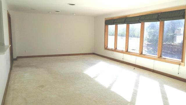 1077 Rock Church Road Dickson, TN 37055 - Photo 15 of 17 HUGE FLORIDA ROOM WITH TONS OF WINDOWS AND NATURAL LIGHT
