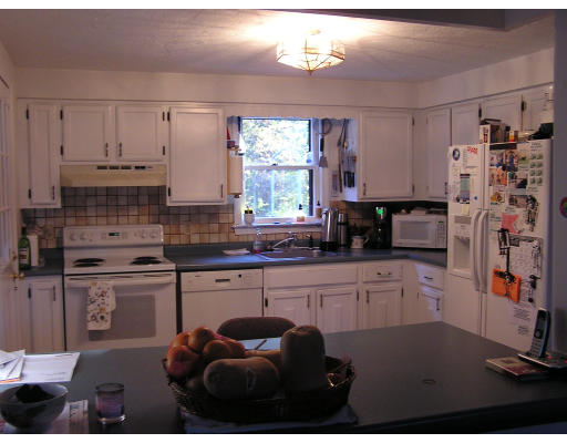 342 Cotuit Road Sandwich, MA 02563 - Photo 5 of 7 Gallery Image 5