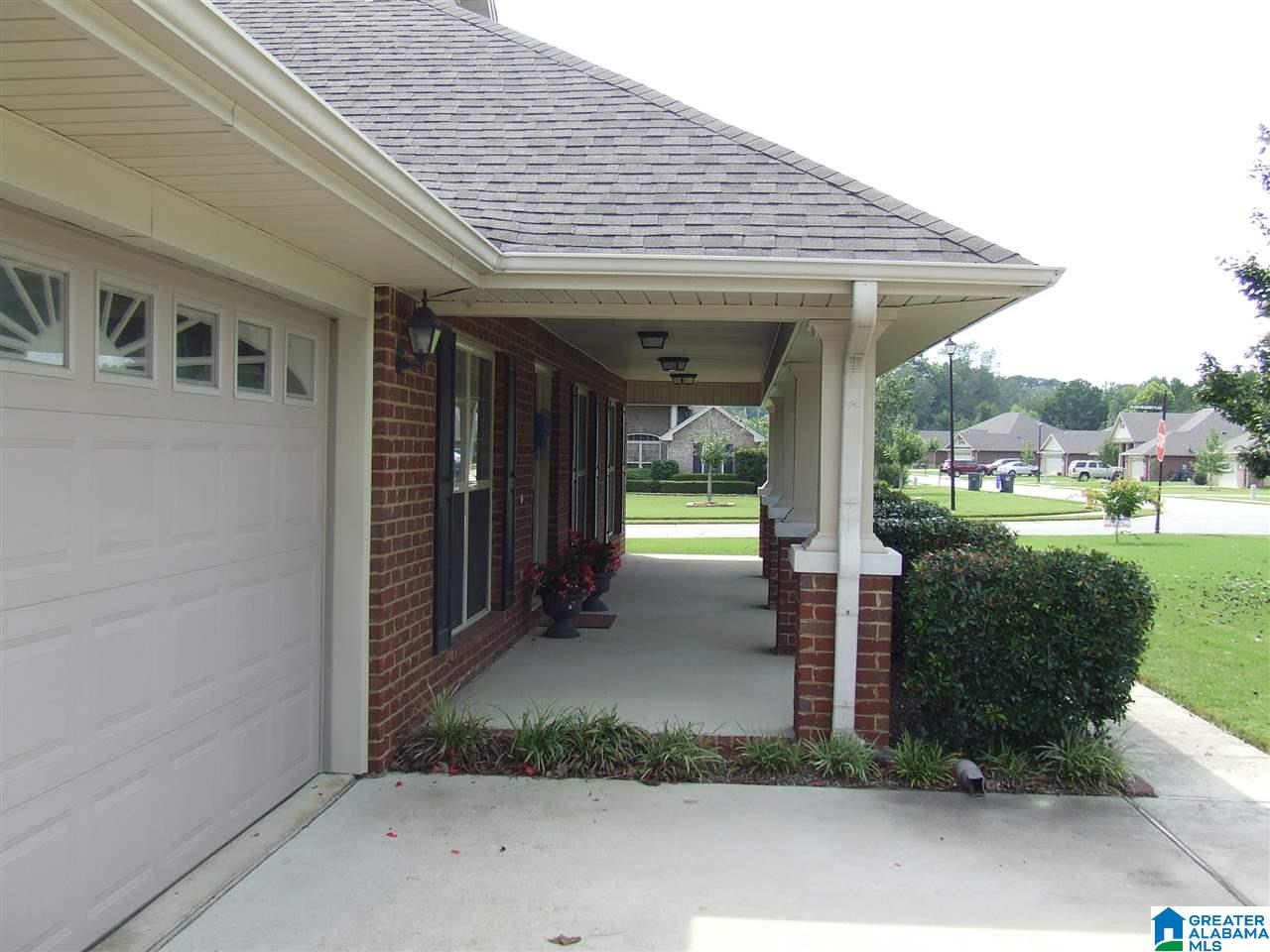 144 Golden Meadows Drive Alabaster, AL 35007 - Photo 3 of 45