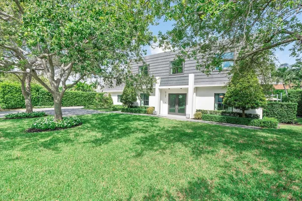 $4,680,000 | 9 Tahoe Lane, Sea Ranch Lakes, FL 33308