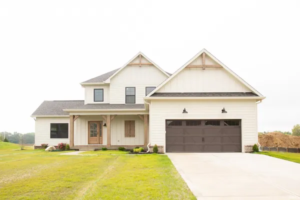 $408,800 | 7 West South Street, Upland, IN 46989
