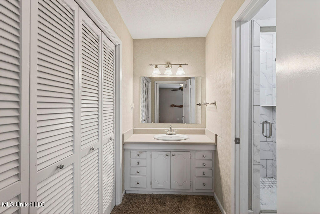 3861 Riverpine Drive Moss Point, MS 39563 - Photo 12 of 27 3861RiverpineDr-17
