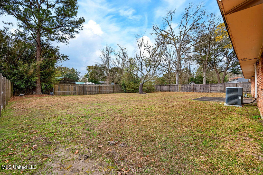 3861 Riverpine Drive Moss Point, MS 39563 - Photo 20 of 27 3861RiverpineDr-24