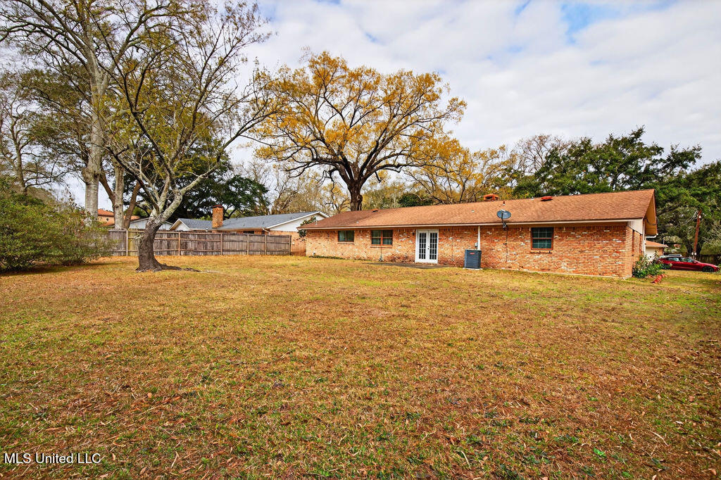 3861 Riverpine Drive Moss Point, MS 39563 - Photo 21 of 27 3861RiverpineDr-25