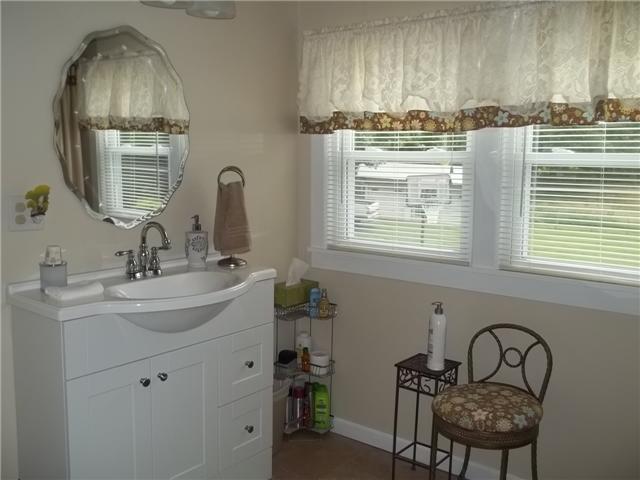 1303 Buffalo Road Hohenwald, TN 38462 - Photo 13 of 18 Large master bathroom!!