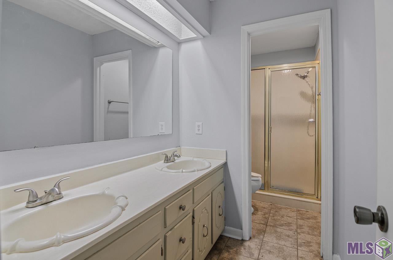 40147 Ronda Avenue Prairieville, LA 70769 - Photo 10 of 18 Gallery Image 10