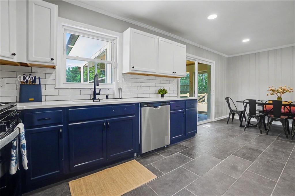 2653 Hicks Road Marietta, GA 30060 - Photo 15 of 36 Gallery Image 15
