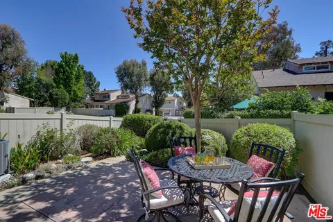 $525,000 | 1298 Ramona Drive, Newbury Park, CA 91320