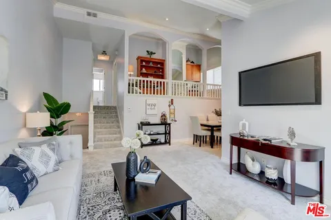 $525,000 | 1298 Ramona Drive, Newbury Park, CA 91320