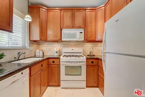 $525,000 | 1298 Ramona Drive, Newbury Park, CA 91320
