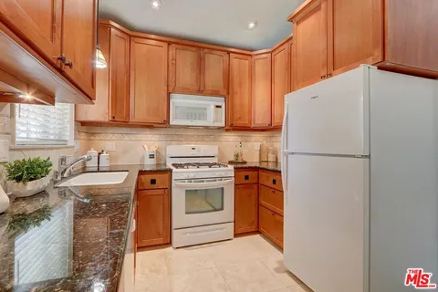 $525,000 | 1298 Ramona Drive, Newbury Park, CA 91320