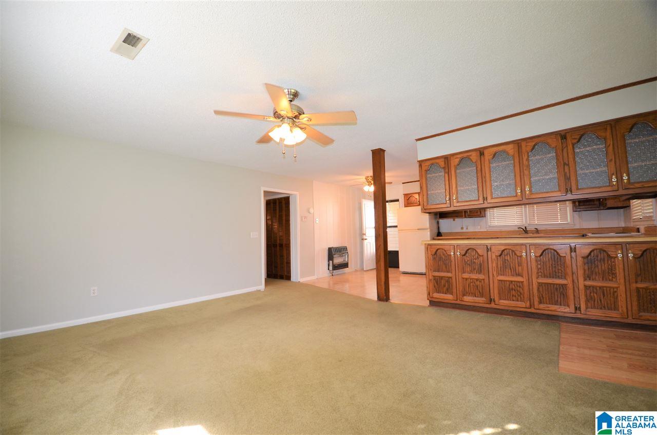 109 Hickory Avenue Southwest Cullman, AL 35055 - Photo 8 of 27