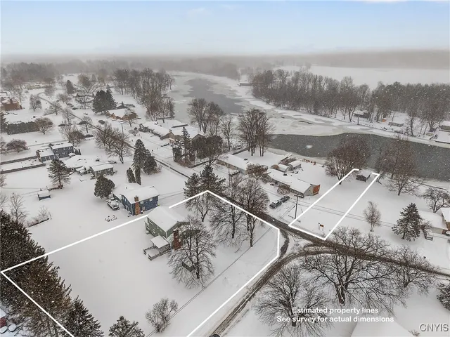 $475,000 | 1631 South Ivy Trail, Lysander, NY 13027