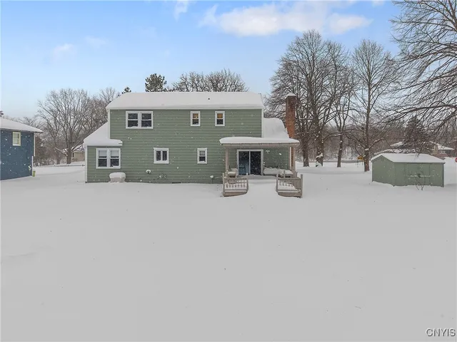 $475,000 | 1631 South Ivy Trail, Lysander, NY 13027