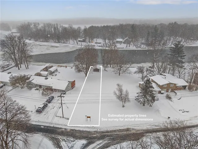 $475,000 | 1631 South Ivy Trail, Lysander, NY 13027