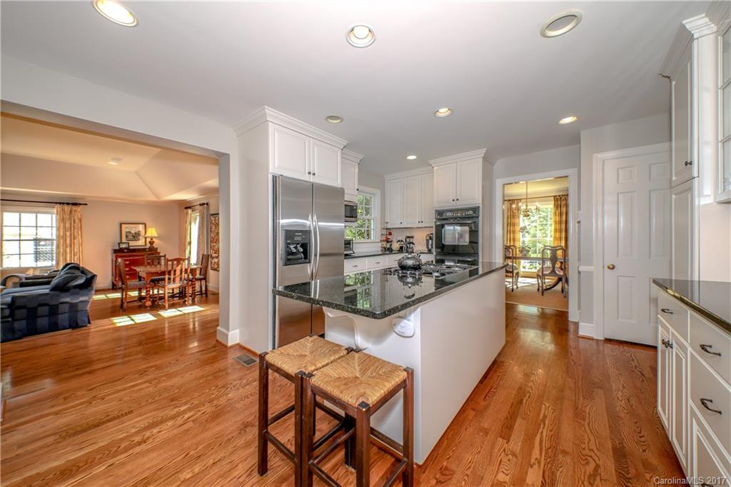 2636 Inverness Road Charlotte, NC 28209 - Photo 8 of 24 Gallery Image 8