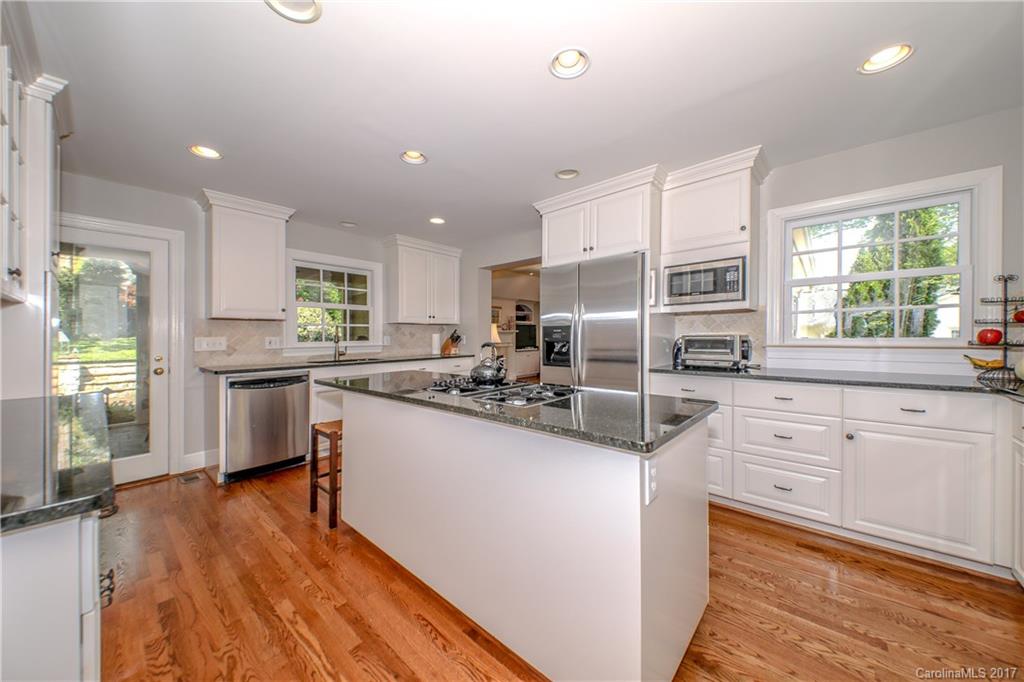 2636 Inverness Road Charlotte, NC 28209 - Photo 9 of 24 Gallery Image 9
