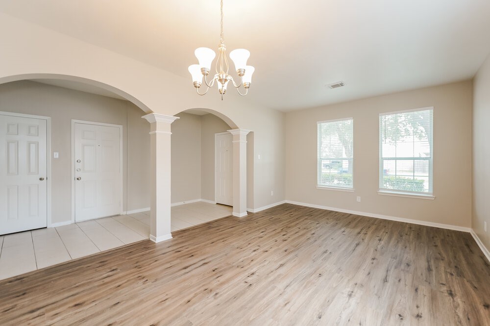 18639 Appletree Ridge Road Houston, TX 77084 - Photo 4 of 17