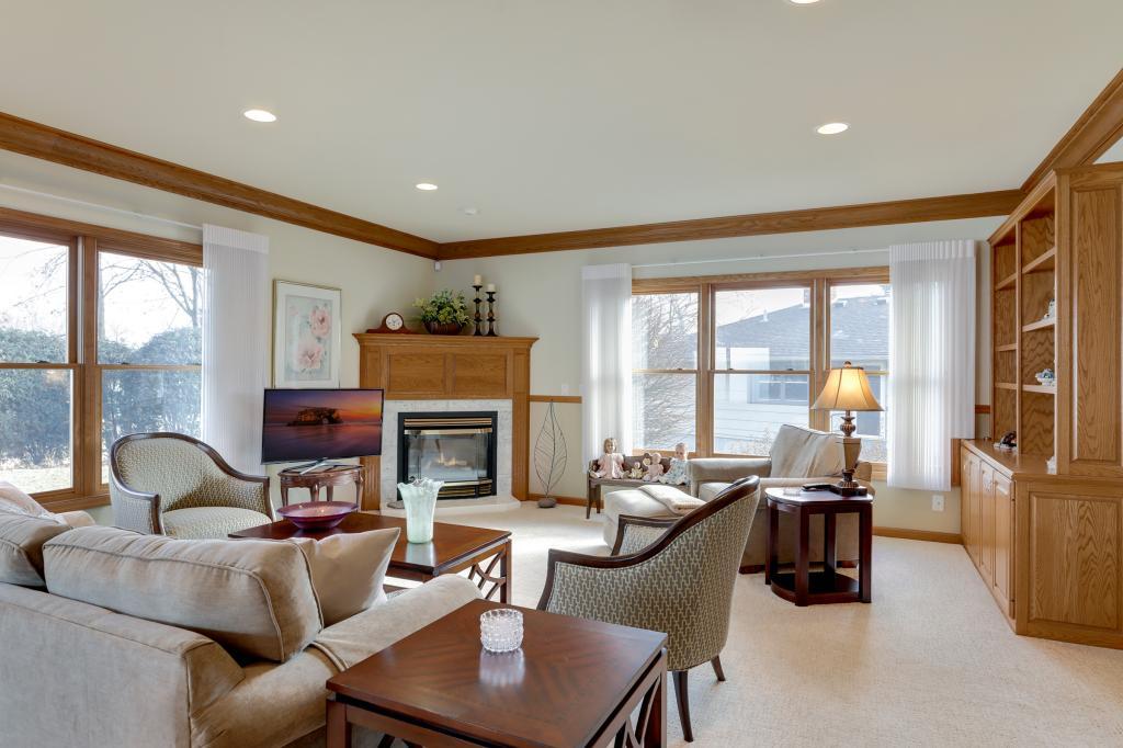 241 2nd Street Excelsior, MN 55331 - Photo 9 of 21 Gallery Image 9