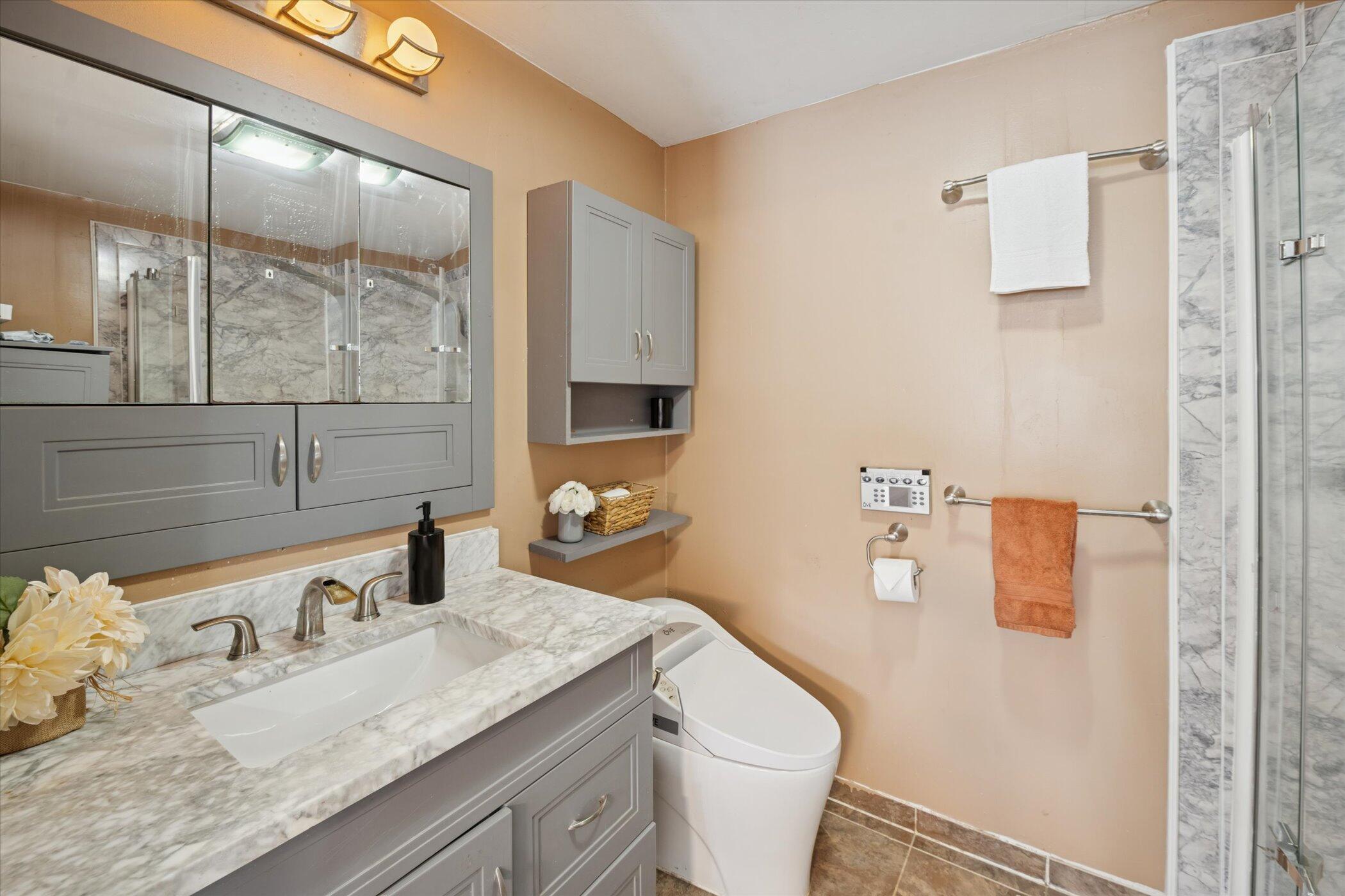 889 McKinley Road Chelsea, MI 48118 - Photo 24 of 42 24-889-McKinley-St-Windowstill