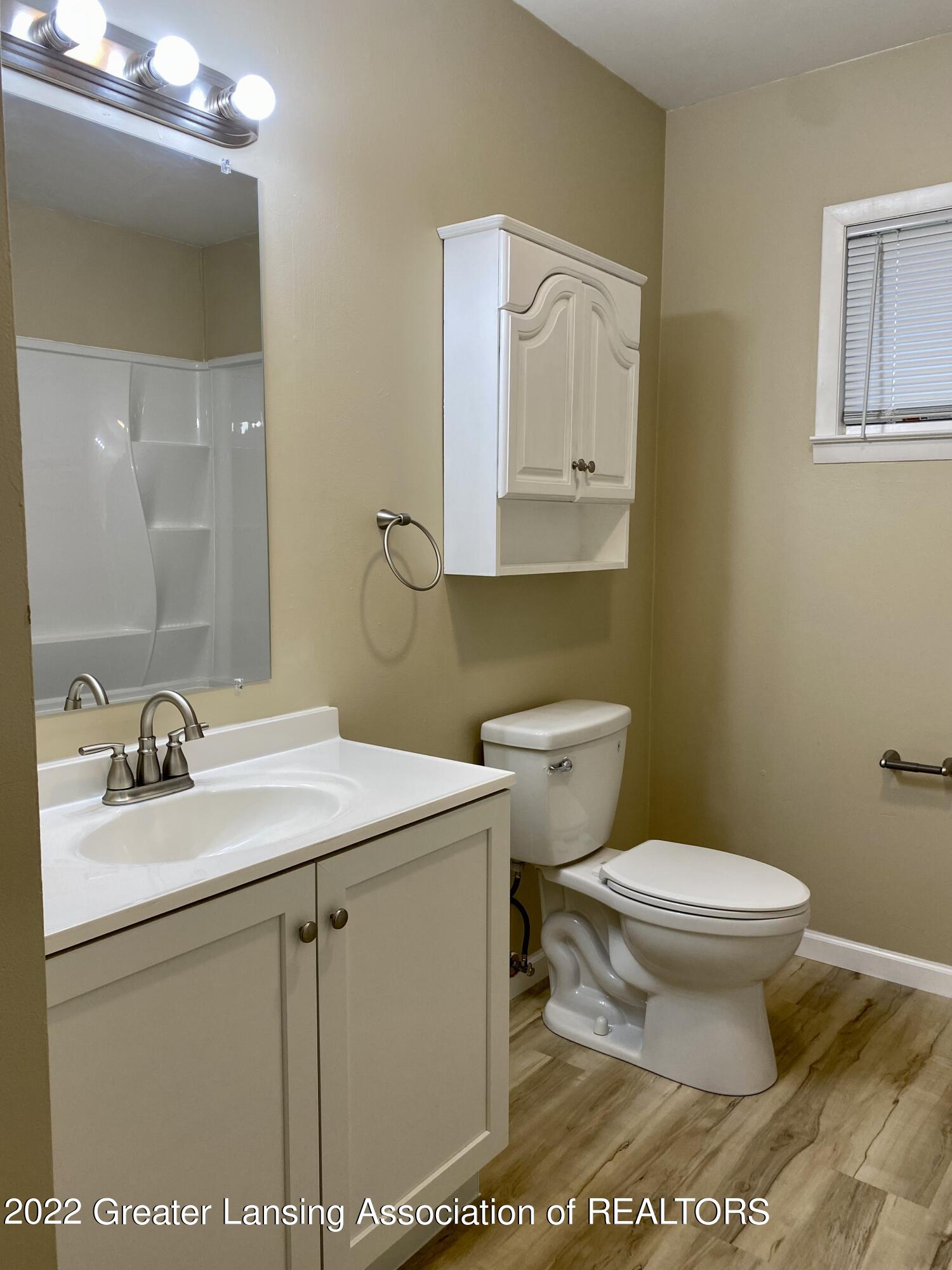 520 Renker Road Lansing, MI 48917 - Photo 12 of 22 IMG_9968