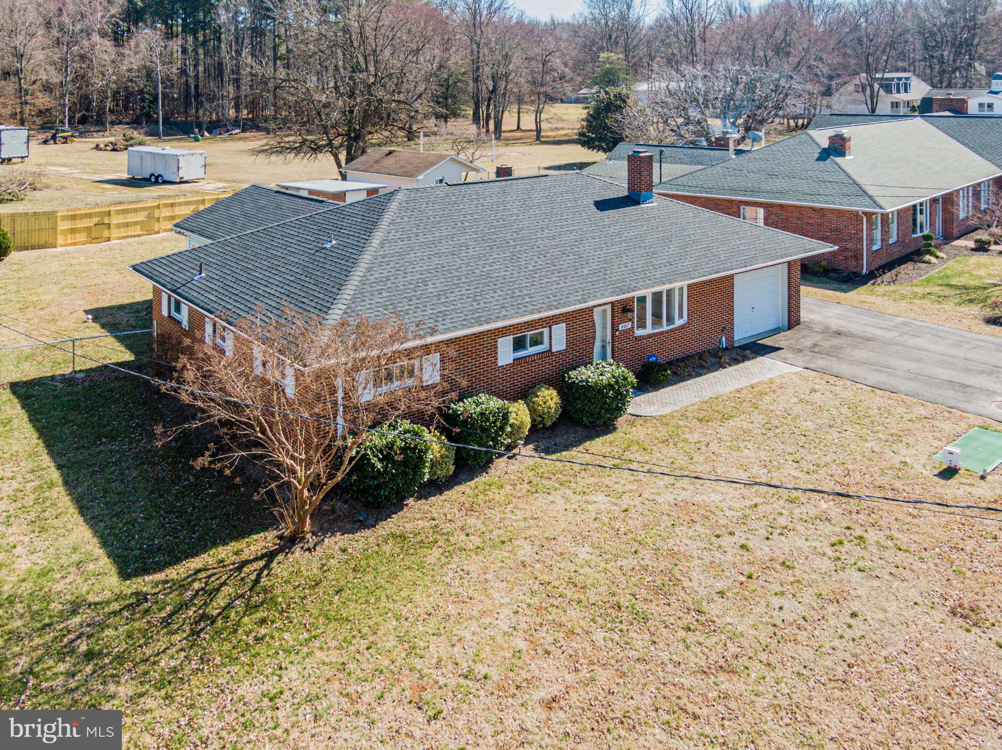 8107 Main Creek Road Pasadena, MD 21122 - Photo 8 of 71 Gallery Image 8