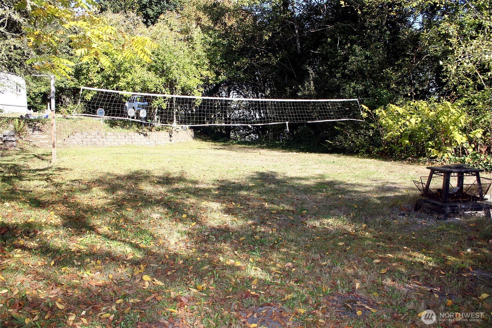 30726 43rd Avenue Southwest Federal Way, WA 98023 - Photo 37 of 39 a view of a basket ball ground