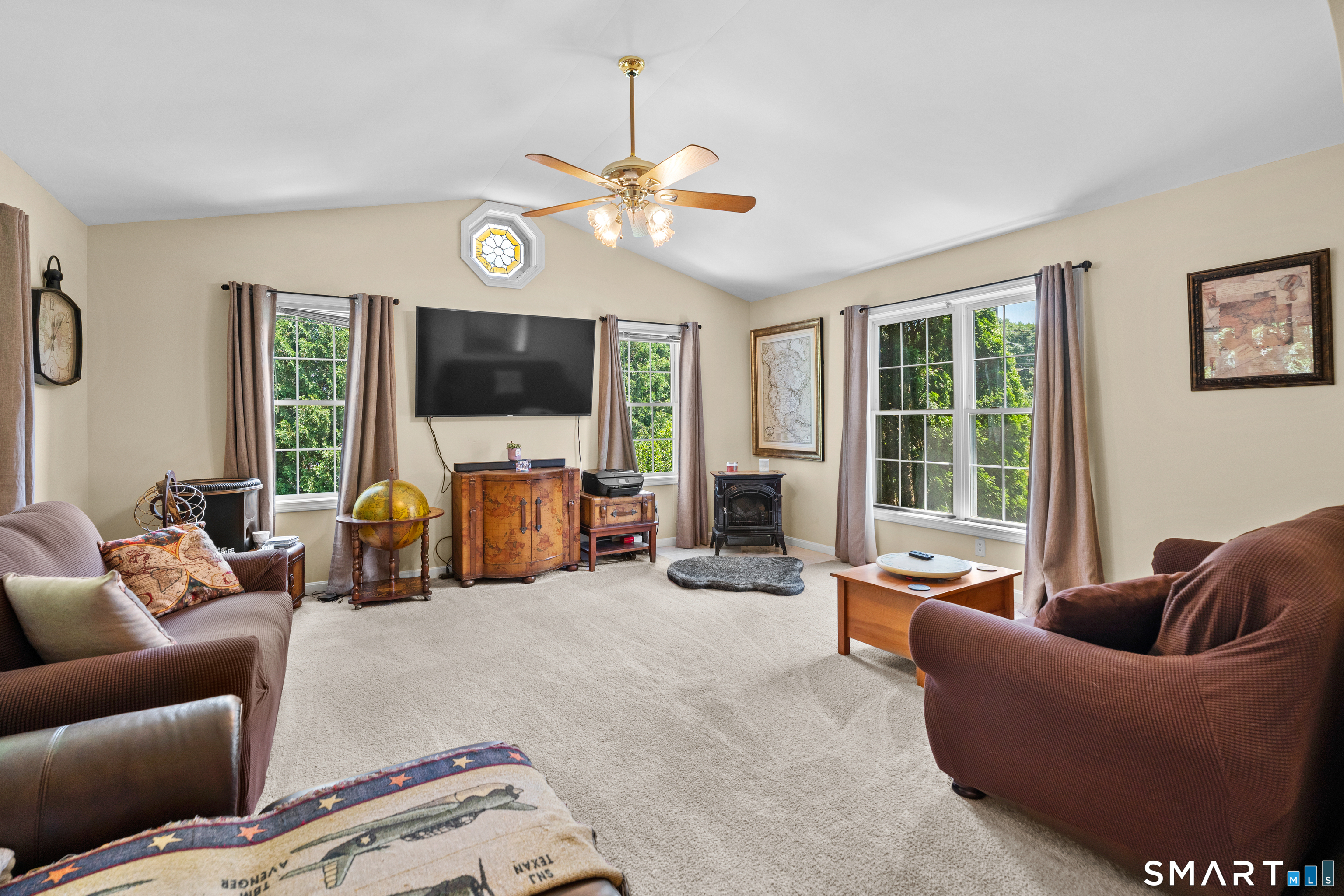 107 South Colman Road Wolcott, CT 06716 - Photo 13 of 38