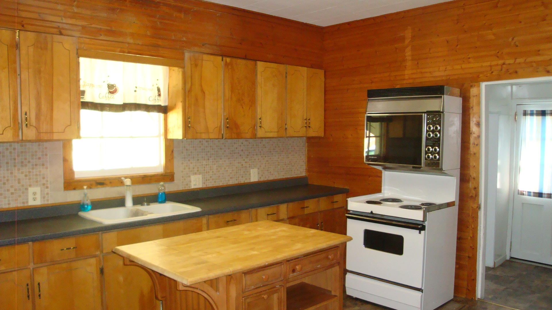 1208 Roberdell Road Rockingham, NC 28379 - Photo 9 of 17 Roberdell-Hill 013