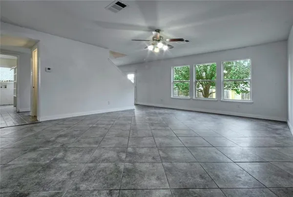 $2,070 | 302 Sunny Brook Drive, Leander, TX 78641
