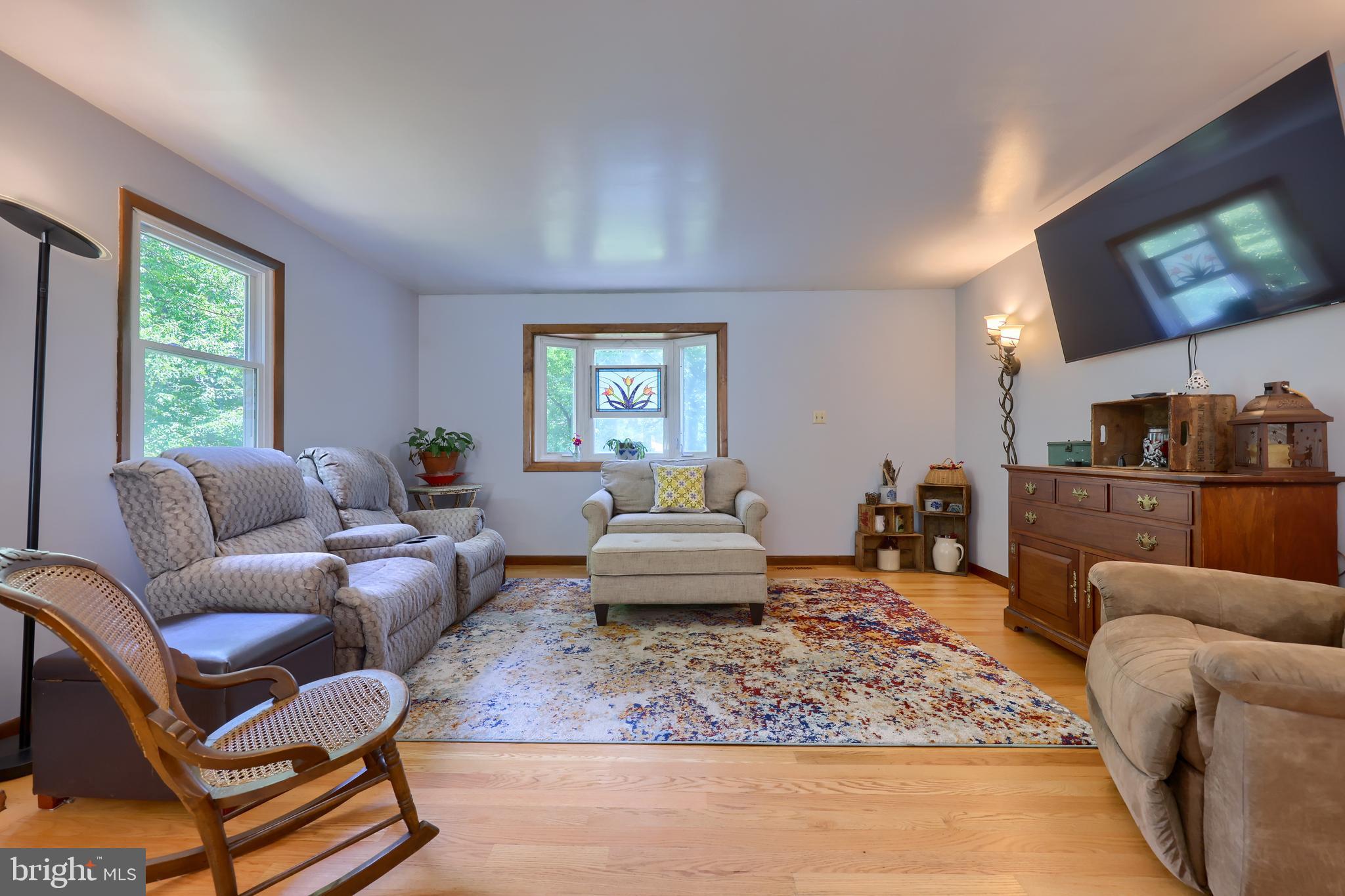 179 Wesley Road Quarryville, PA 17566 - Photo 2 of 52 Living Room